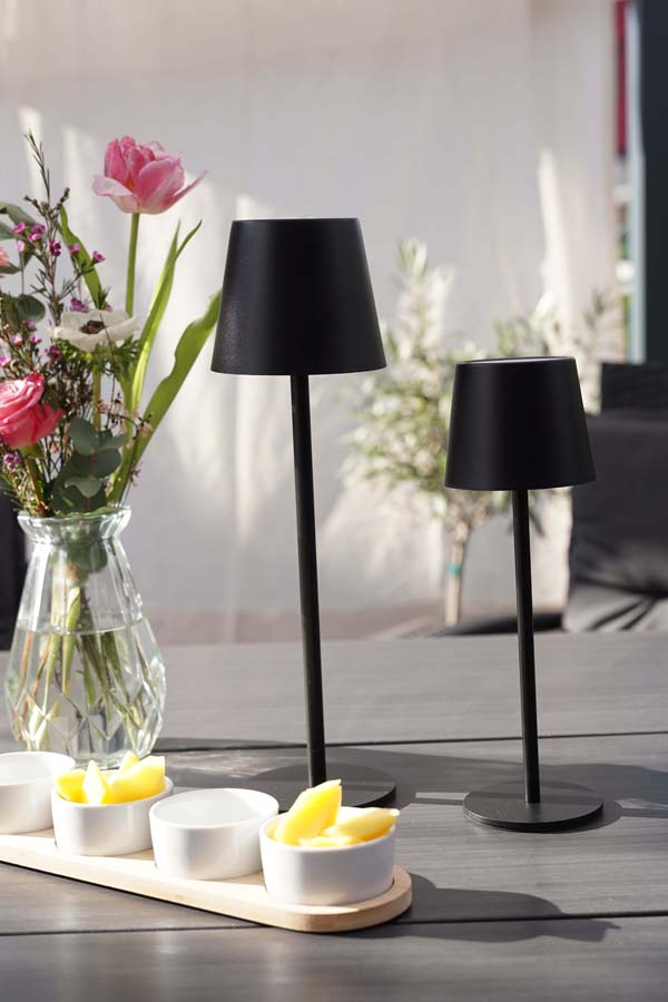 LED Tischlampe OutdoorIndoor -schwarz-.jpg